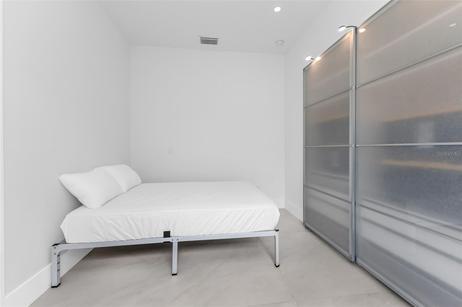 WARM MINERAL SPGS - Residential