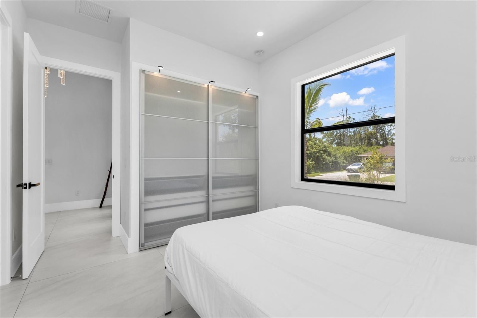 WARM MINERAL SPGS - Residential