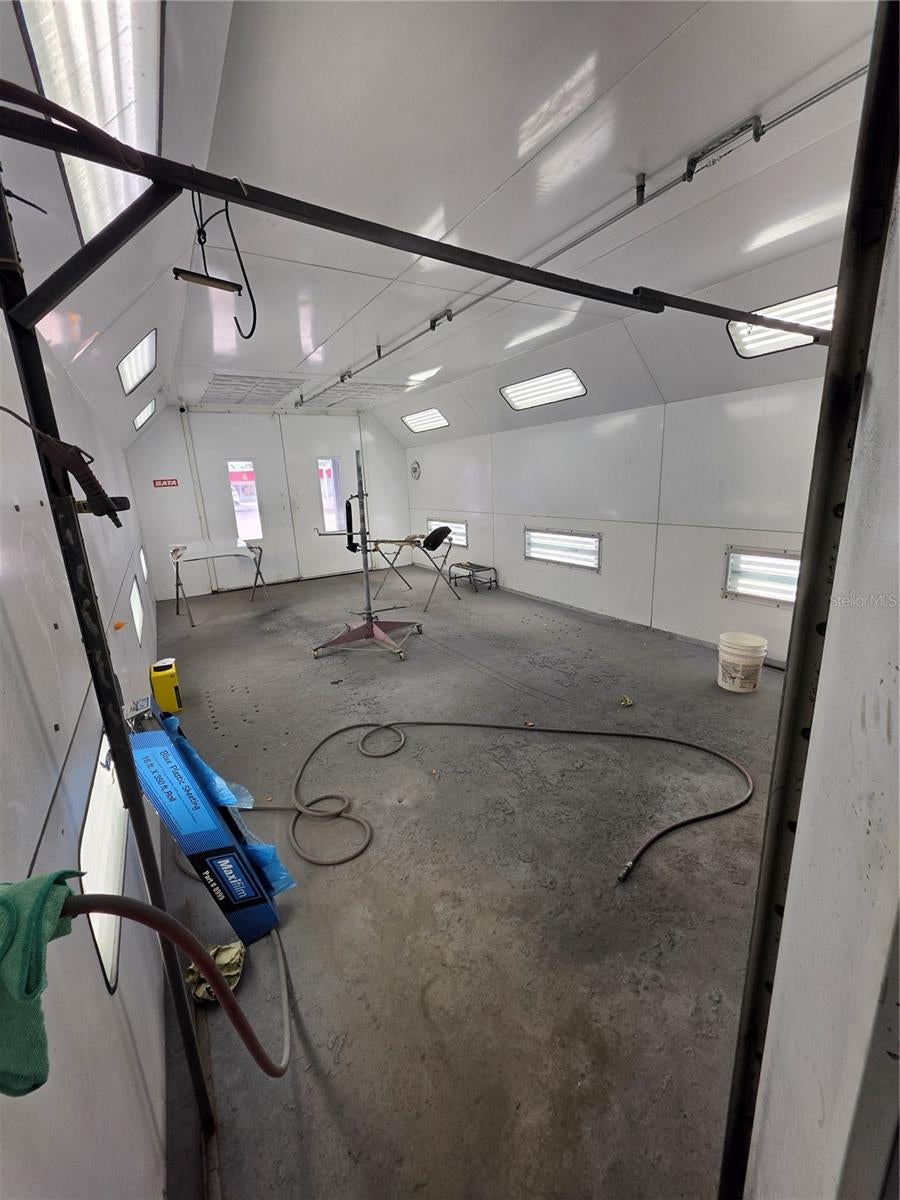 ROBERT JEFFCOTT ADD - Commercial Sale