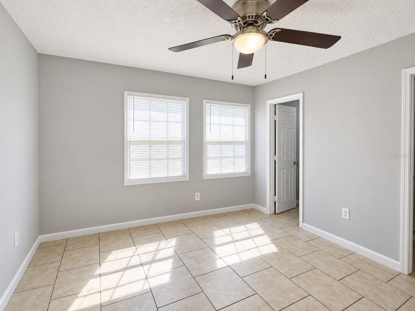 CATALINA ISLES CONDO - Residential
