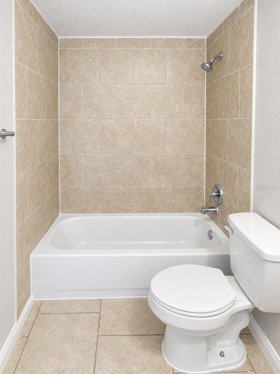 CATALINA ISLES CONDO - Residential