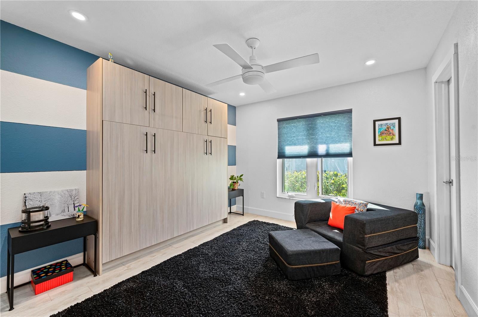 SOUTH BAYVIEW ESTATES - Residential