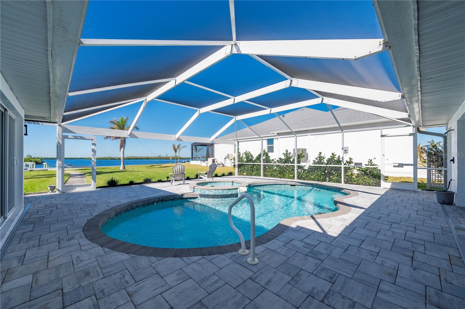 SOUTH BAYVIEW ESTATES - Residential