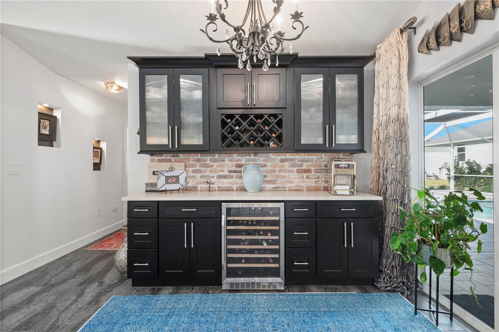 SOUTH BAYVIEW ESTATES - Residential
