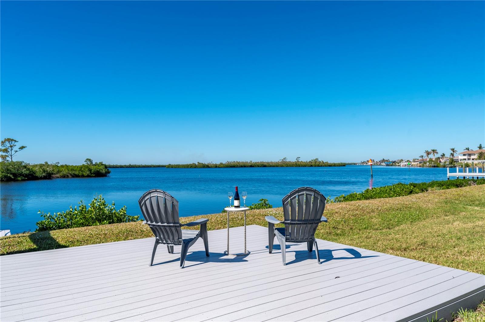 SOUTH BAYVIEW ESTATES - Residential