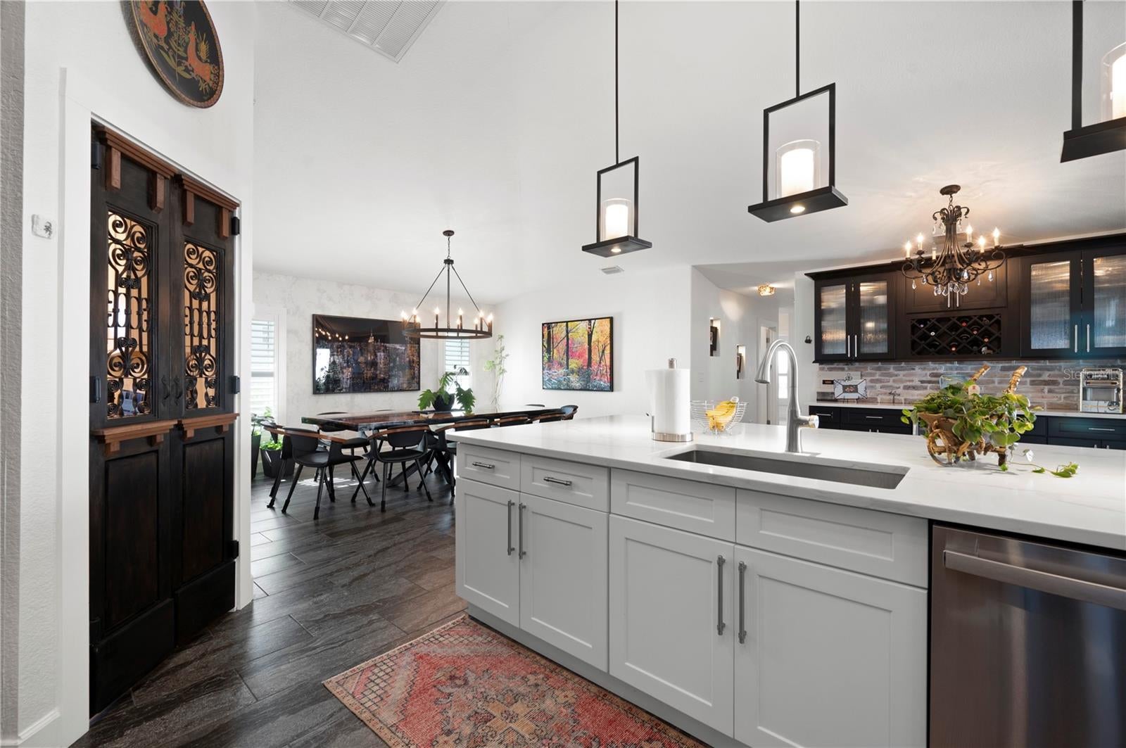 SOUTH BAYVIEW ESTATES - Residential