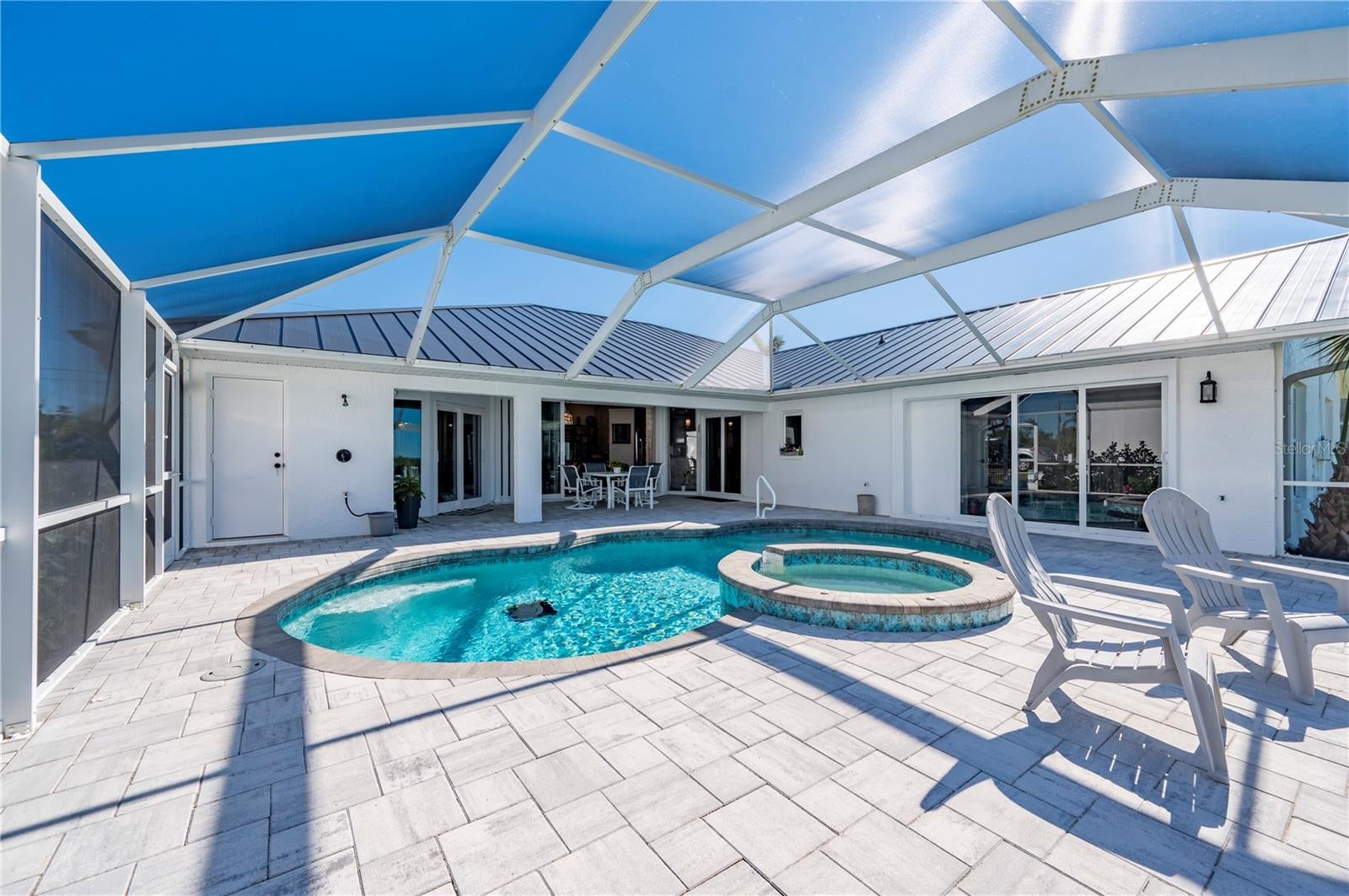 SOUTH BAYVIEW ESTATES - Residential