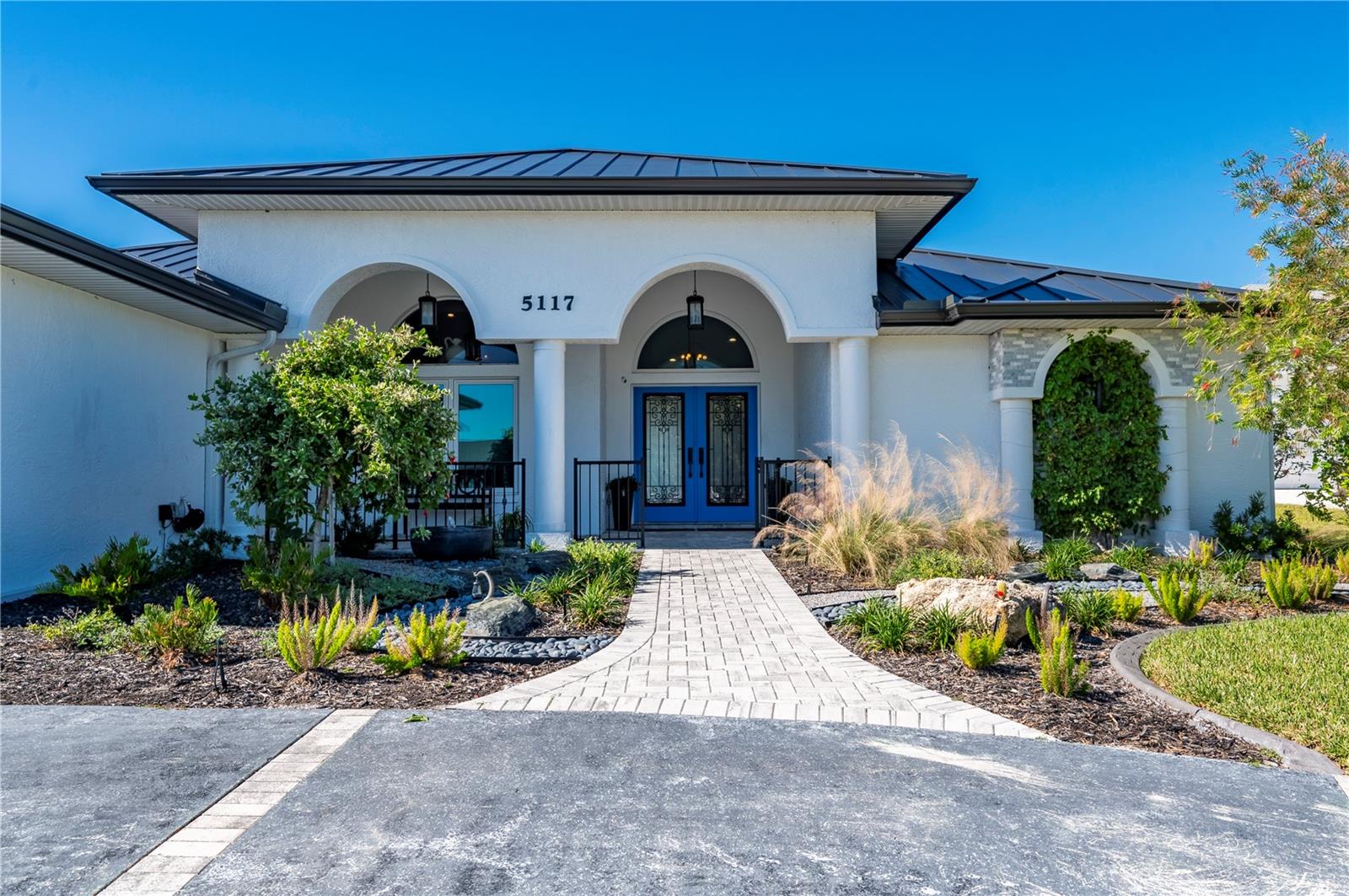 SOUTH BAYVIEW ESTATES - Residential