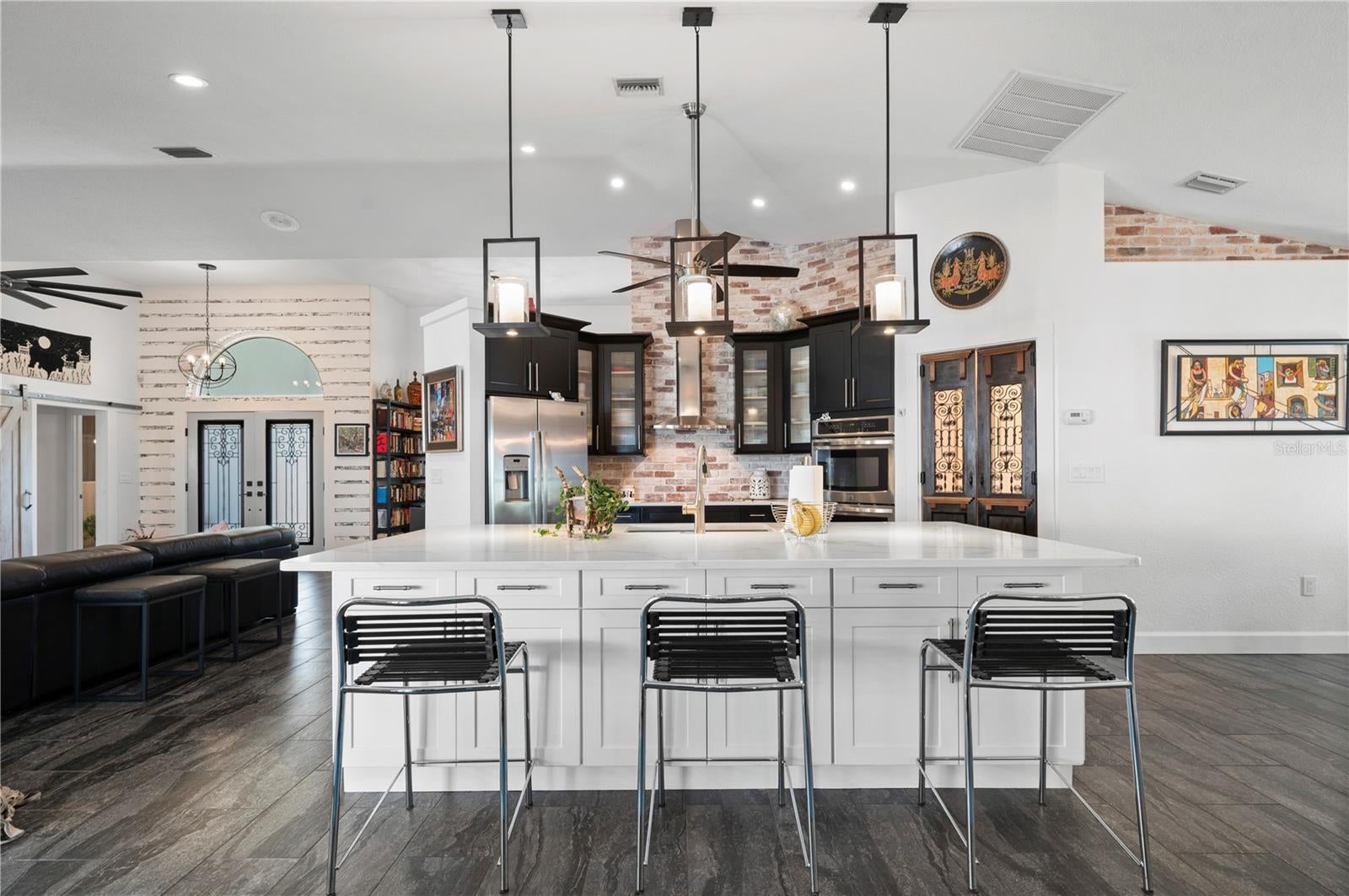 SOUTH BAYVIEW ESTATES - Residential