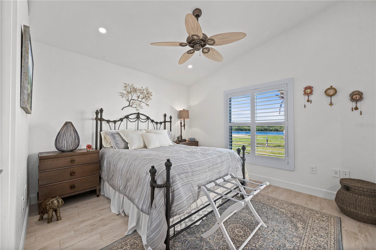 SOUTH BAYVIEW ESTATES - Residential