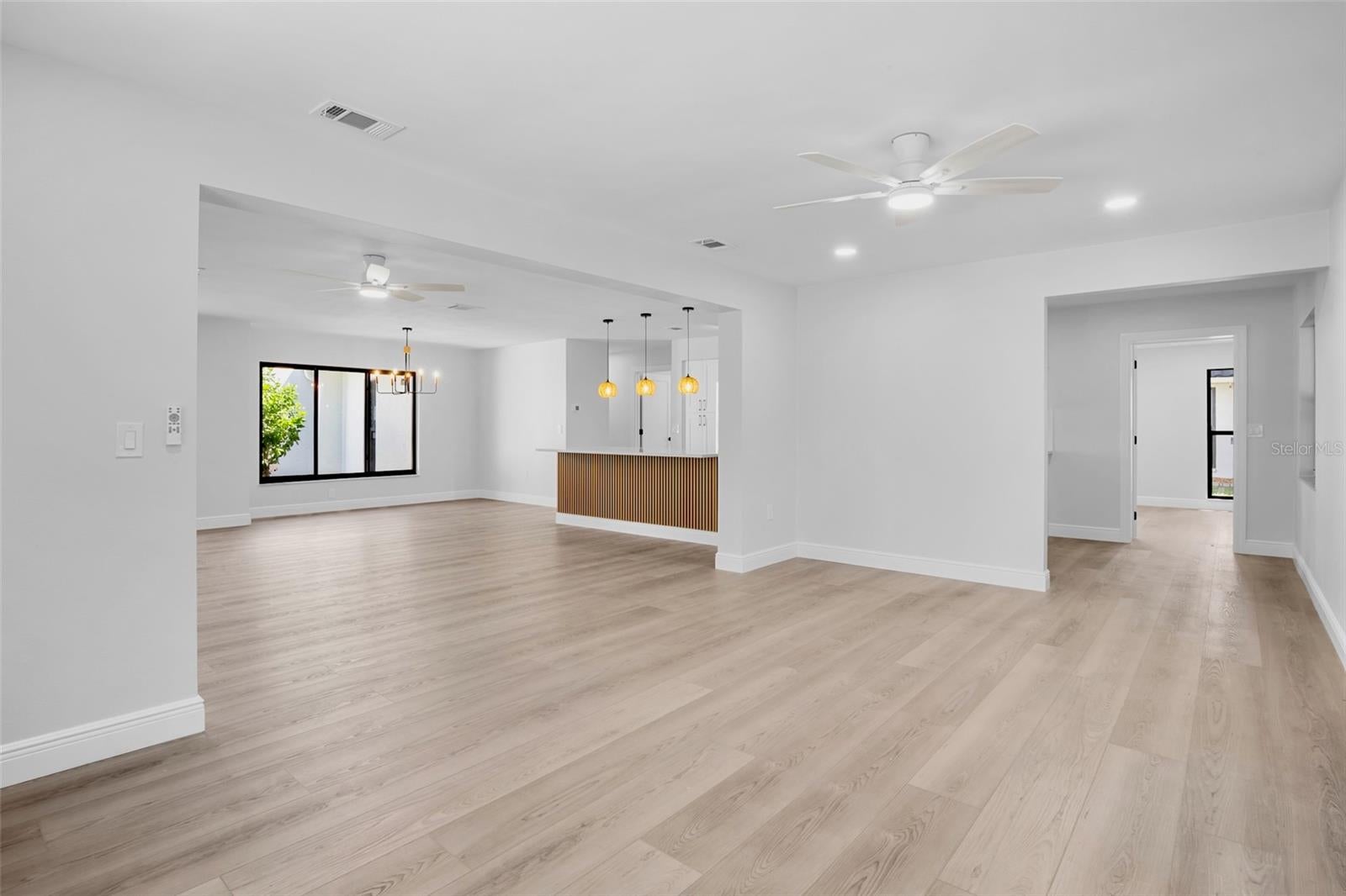 ENGLEWOOD ISLES SUB - Residential