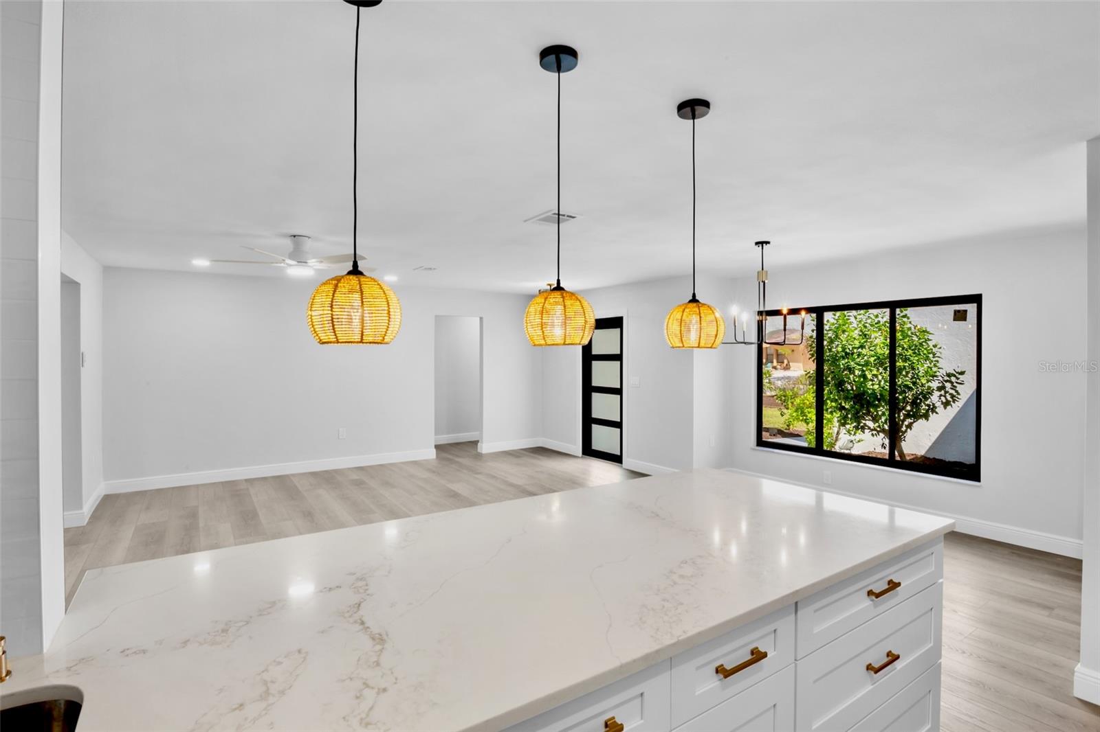 ENGLEWOOD ISLES SUB - Residential
