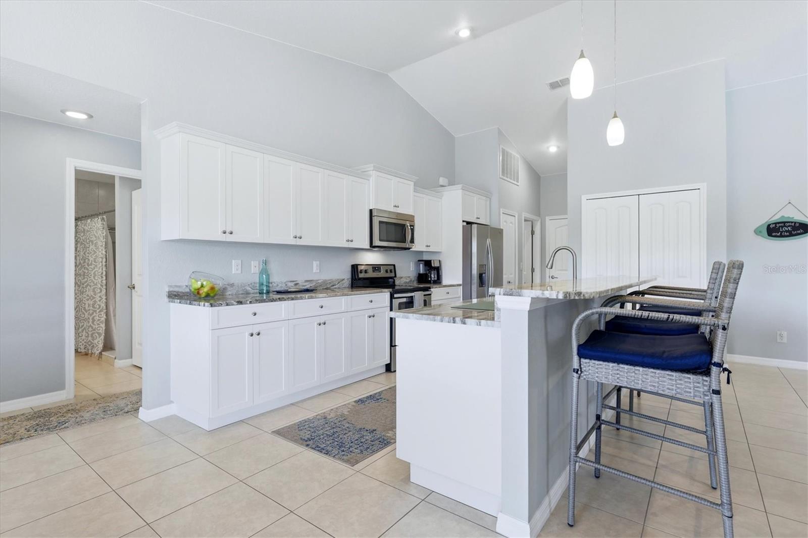 ROTONDA WEST PINE VALLEY - Residential