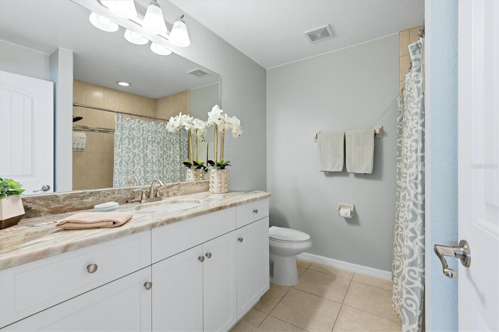 ROTONDA WEST PINE VALLEY - Residential