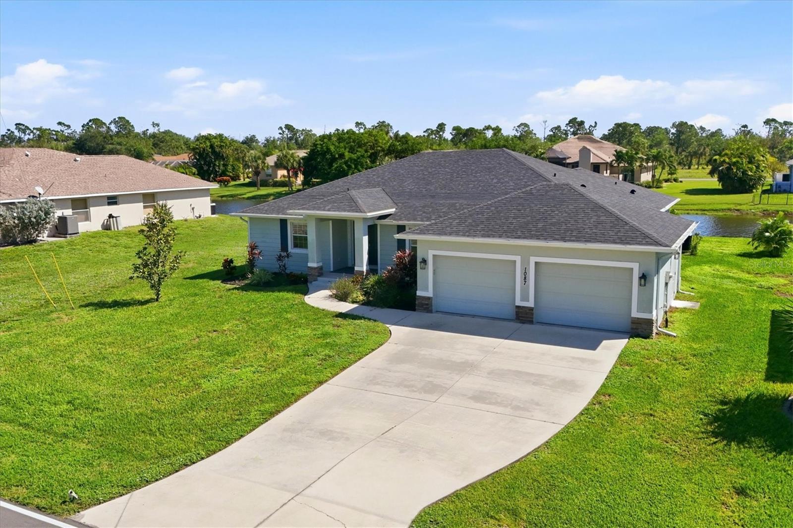 ROTONDA WEST PINE VALLEY - Residential