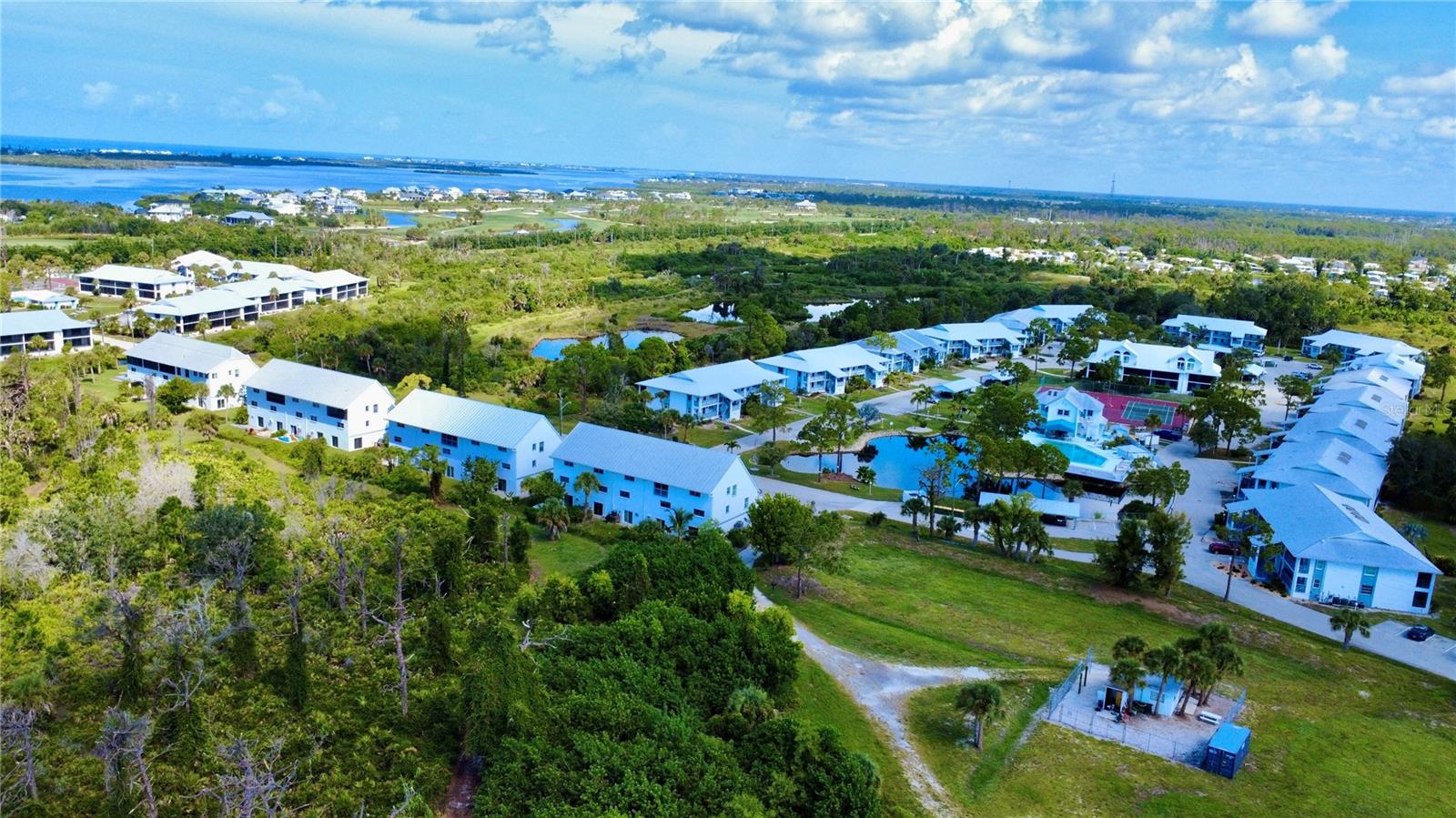 FIDDLERS GREEN 02 PH 03 BLDG 03 - Residential