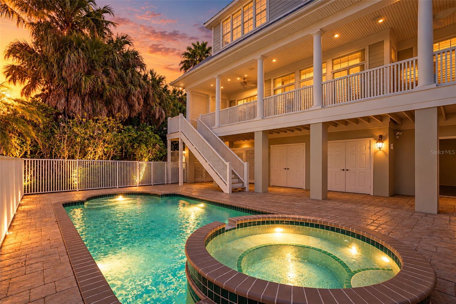 FISHERMENS BAY - Residential