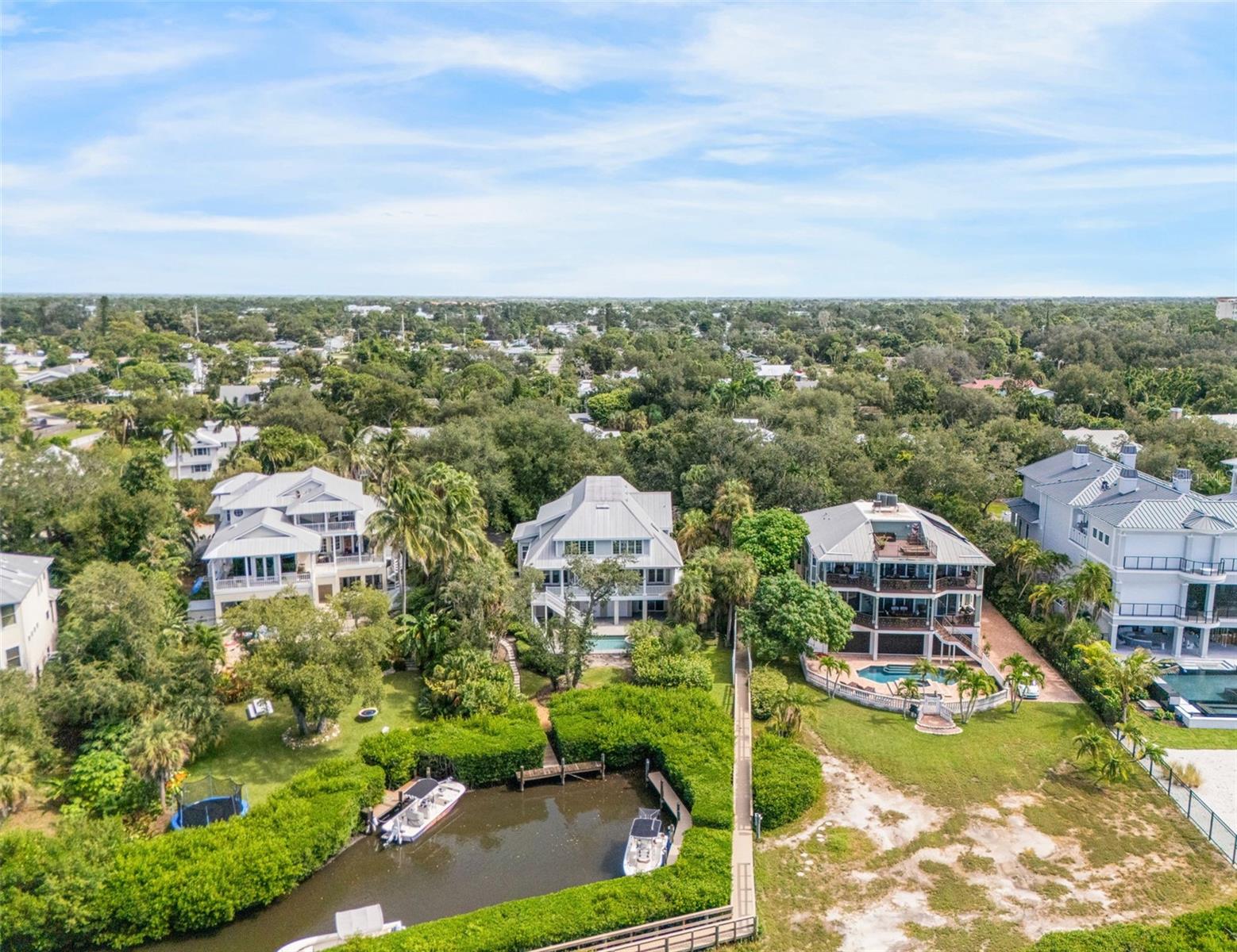 FISHERMENS BAY - Residential