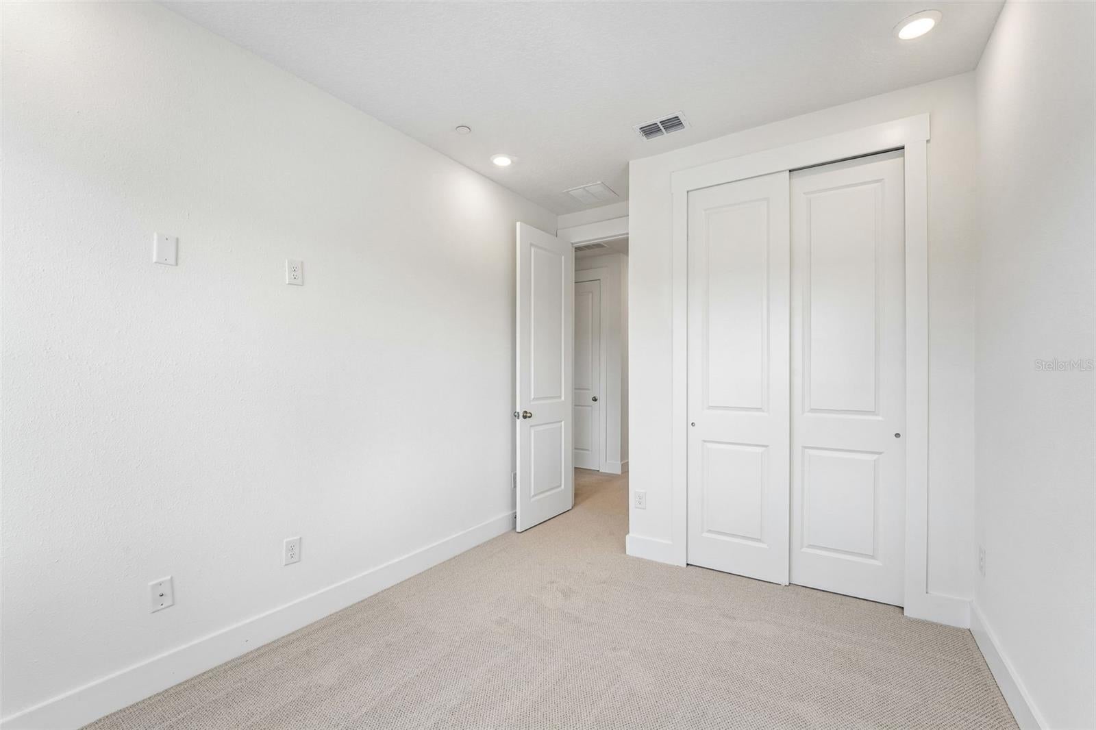 EVERRANGE AT THE RIDGE - Residential