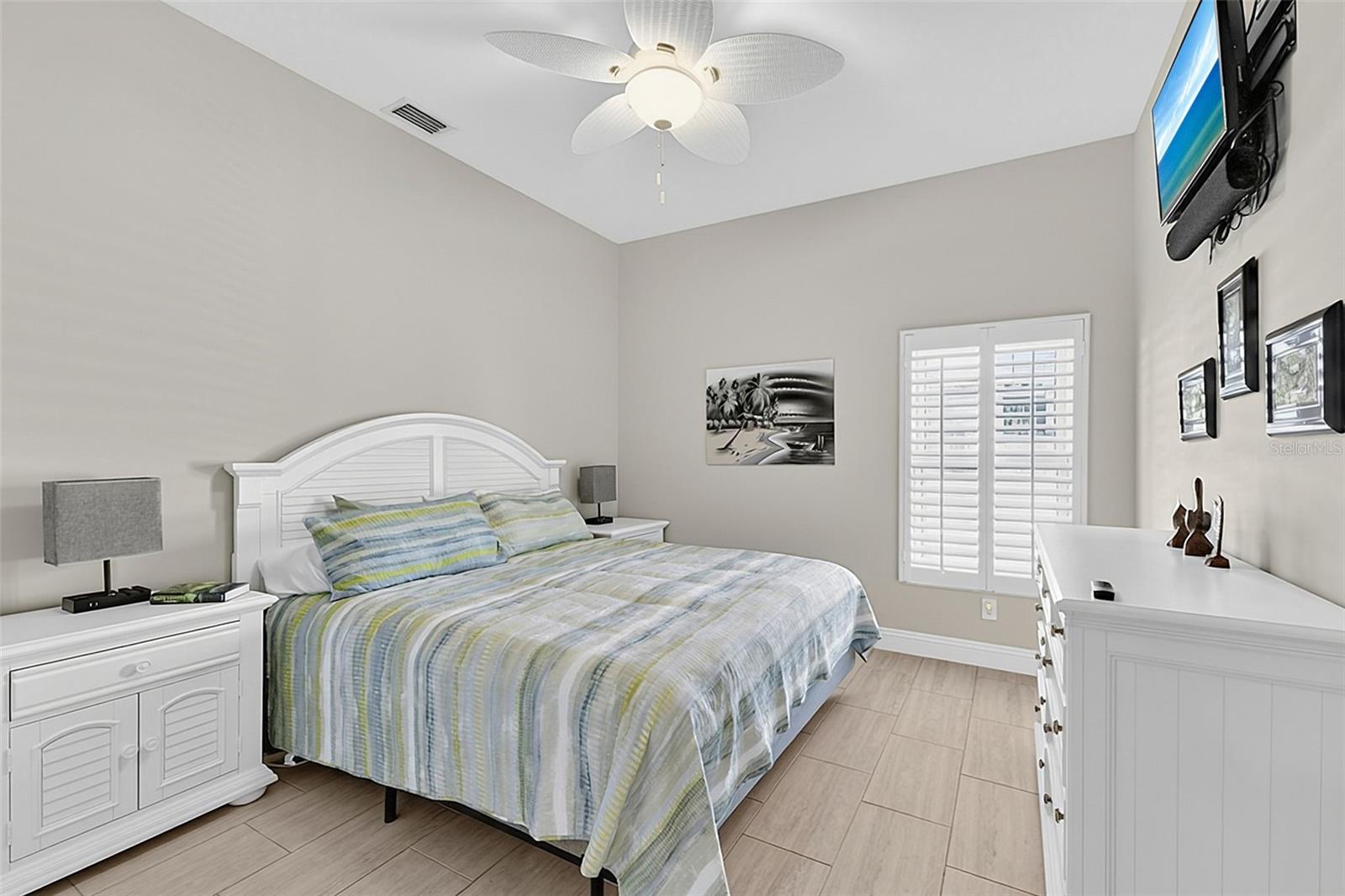 FT MYERS SHORES - Residential