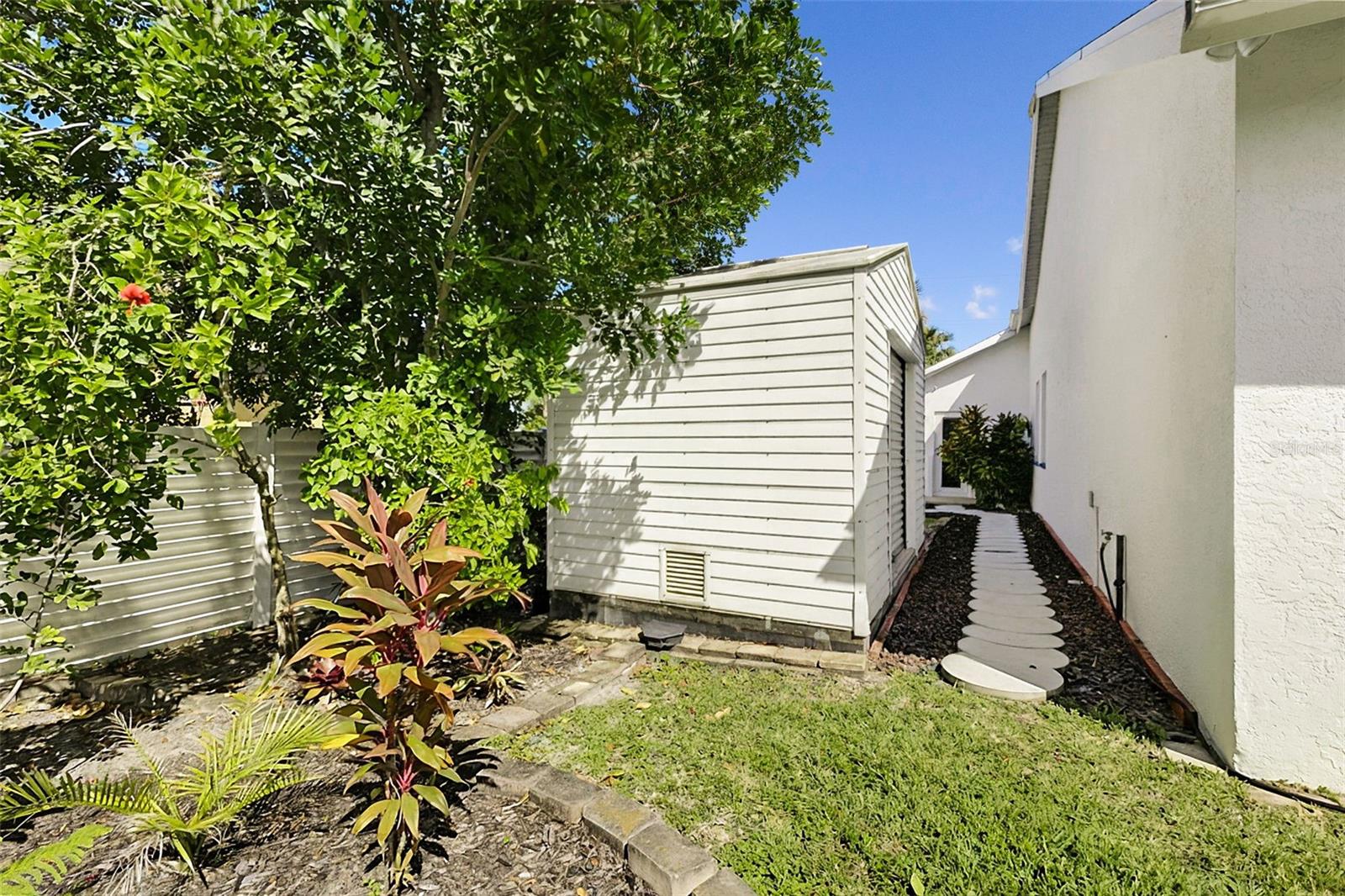 FT MYERS SHORES - Residential