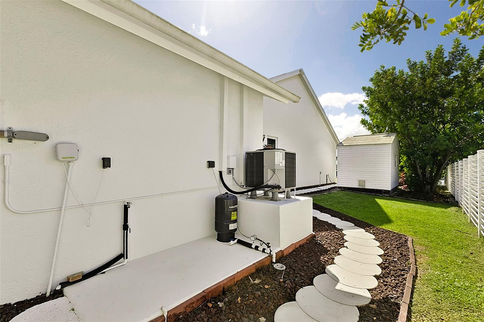 FT MYERS SHORES - Residential