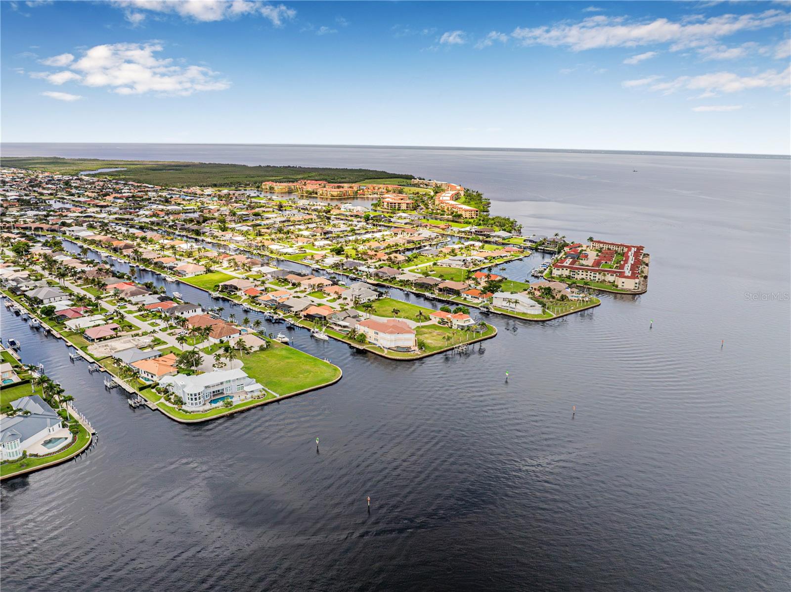 PUNTA GORDA ISLES SEC 04 - Land