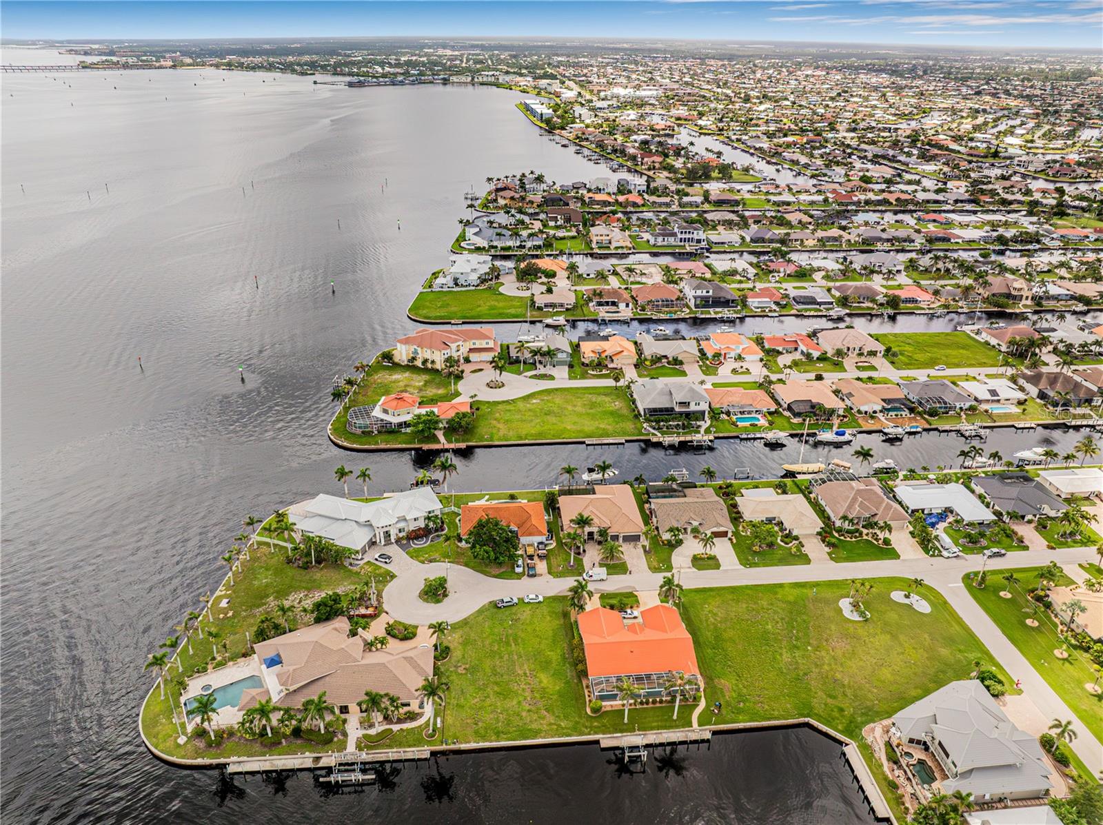 PUNTA GORDA ISLES SEC 04 - Land