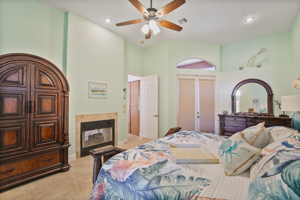PUNTA GORDA ISLES SEC 14 - Residential