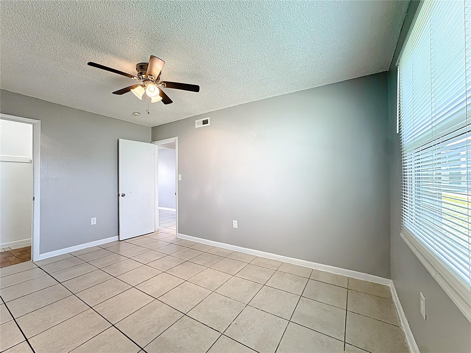 CATALINA ISLES CONDO - Residential