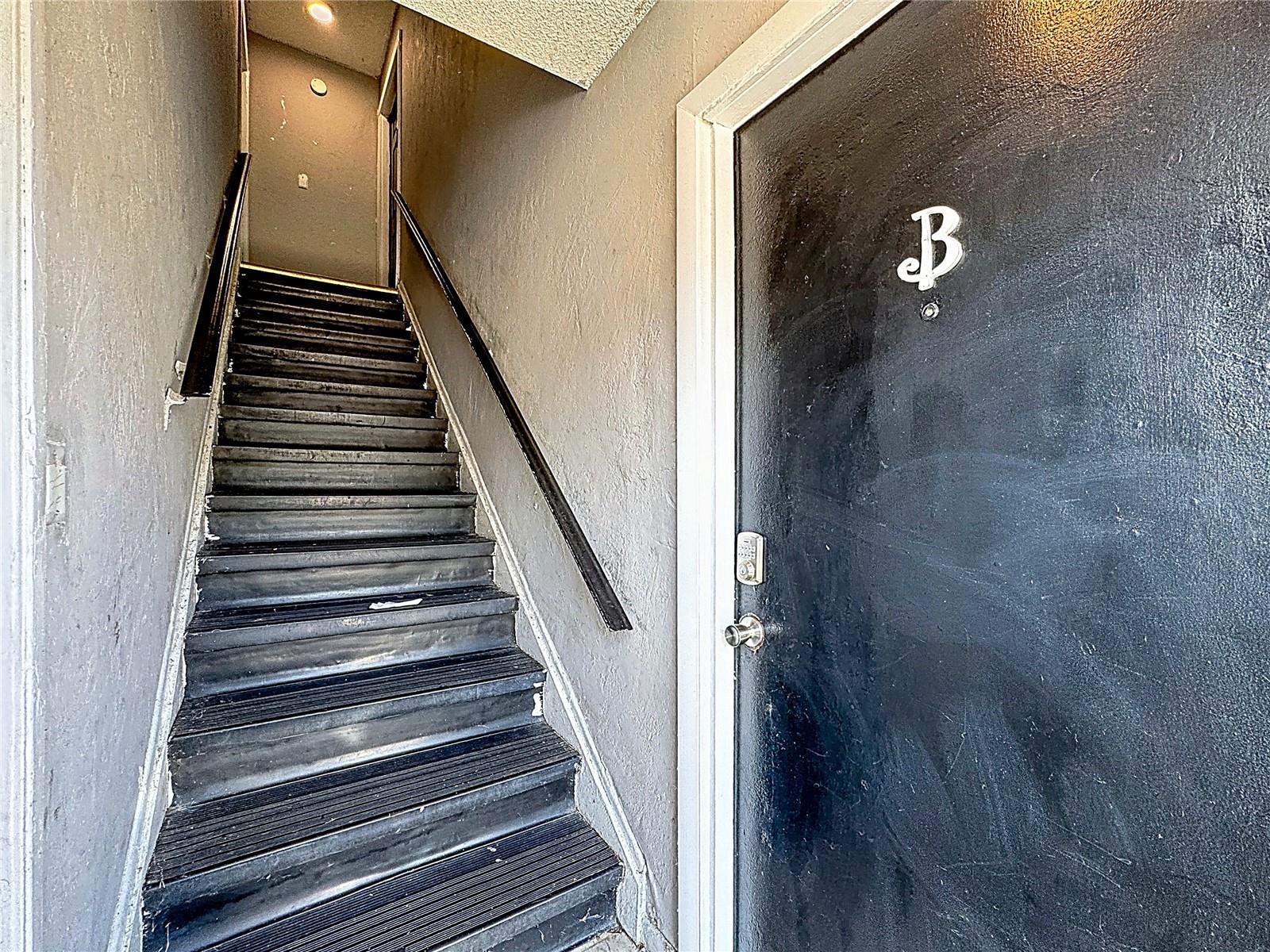 CATALINA ISLES CONDO - Residential