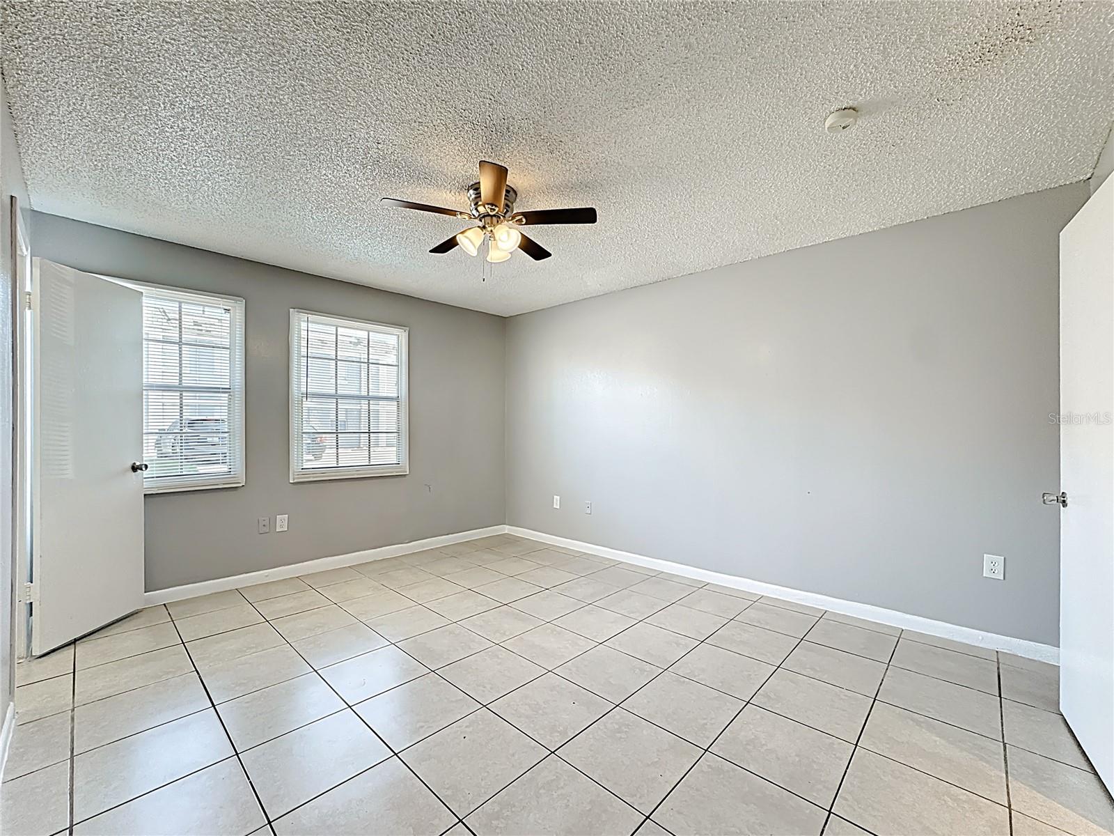 CATALINA ISLES CONDO - Residential