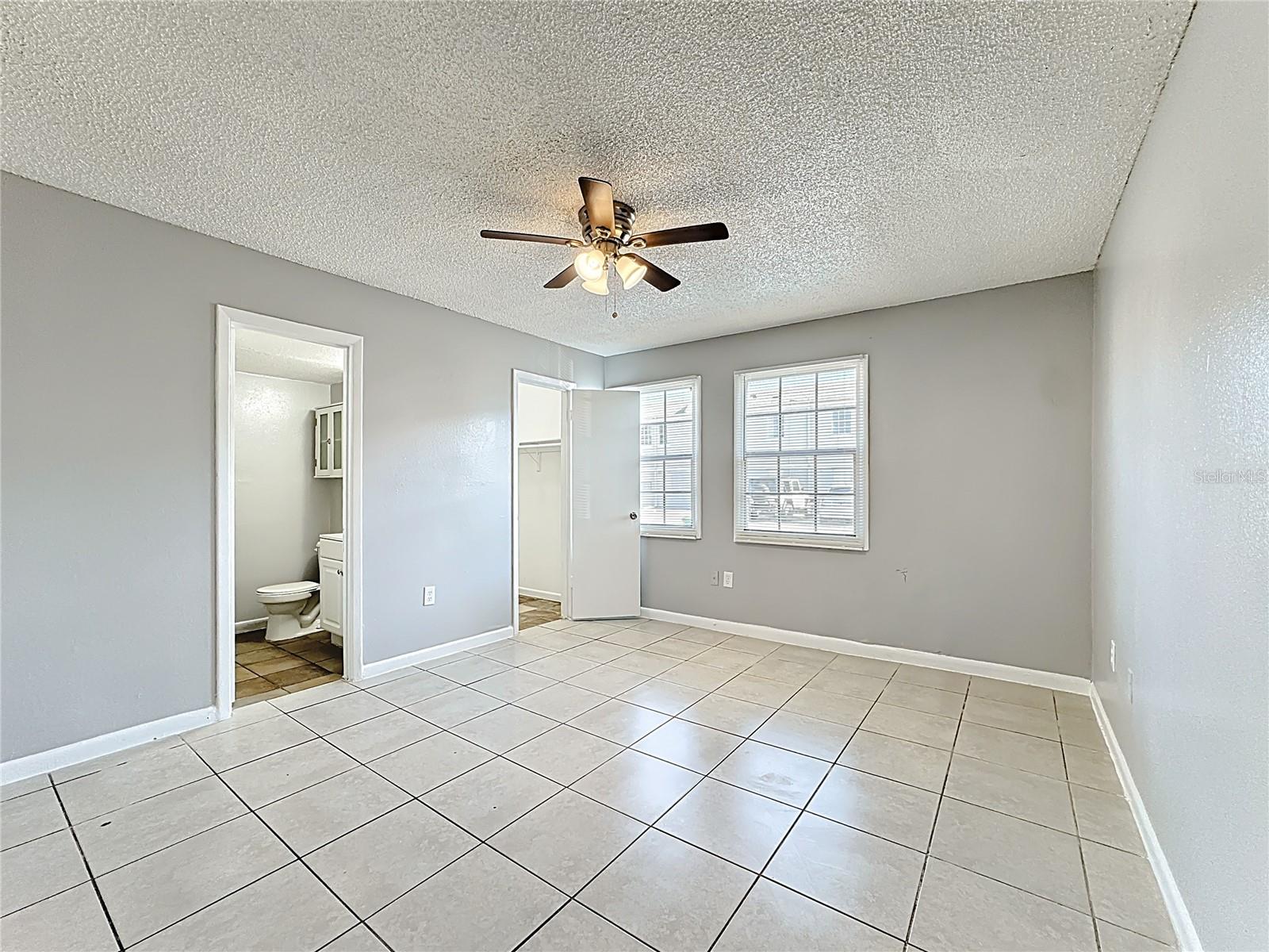 CATALINA ISLES CONDO - Residential