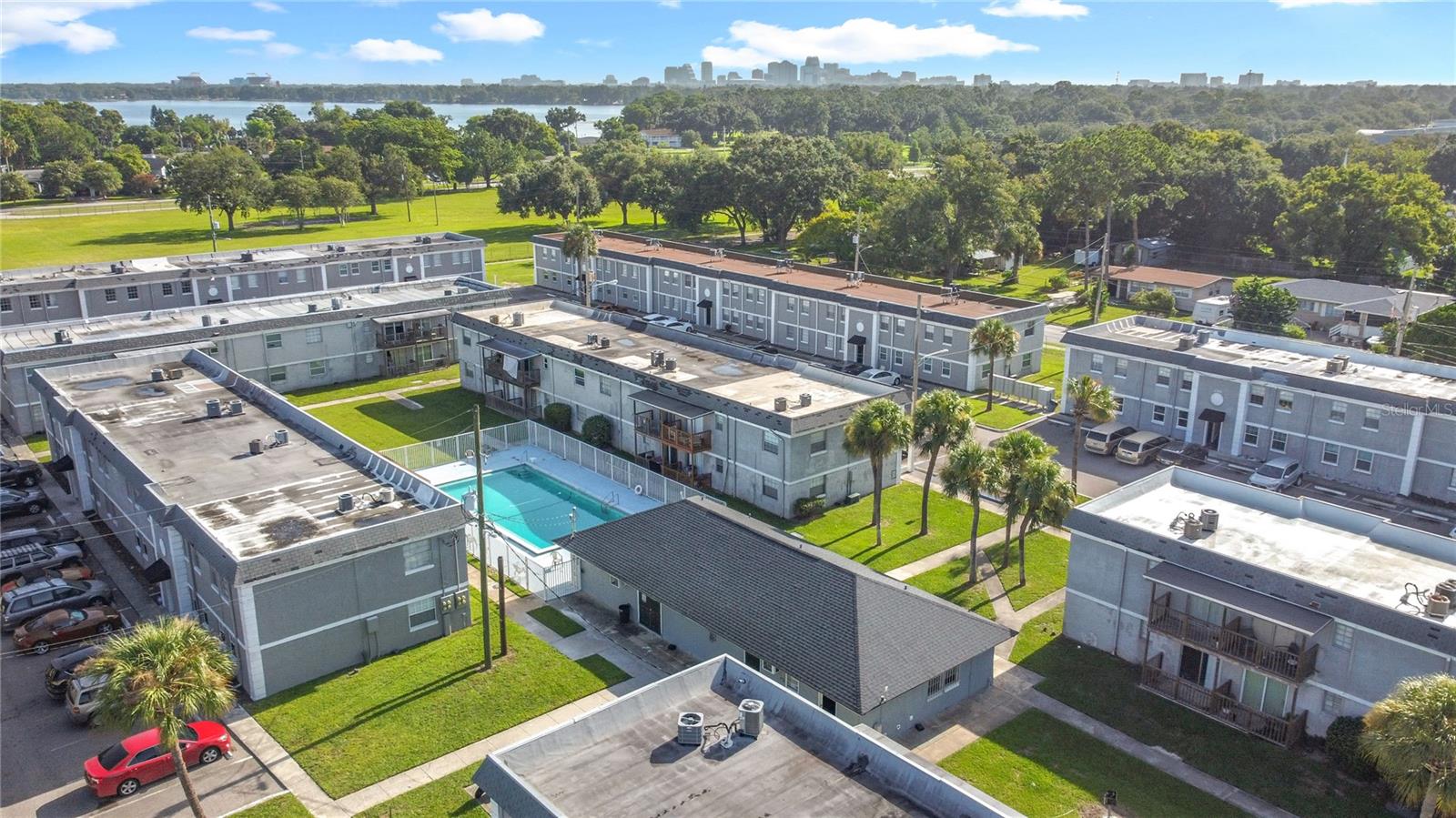 CATALINA ISLES CONDO - Residential
