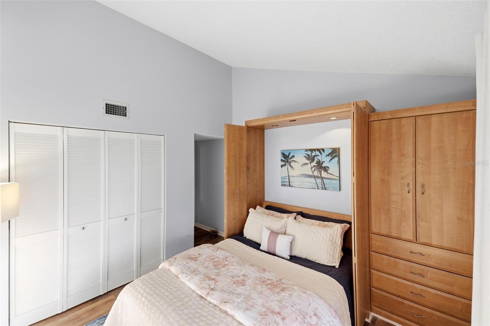BIRD BAY V - Residential