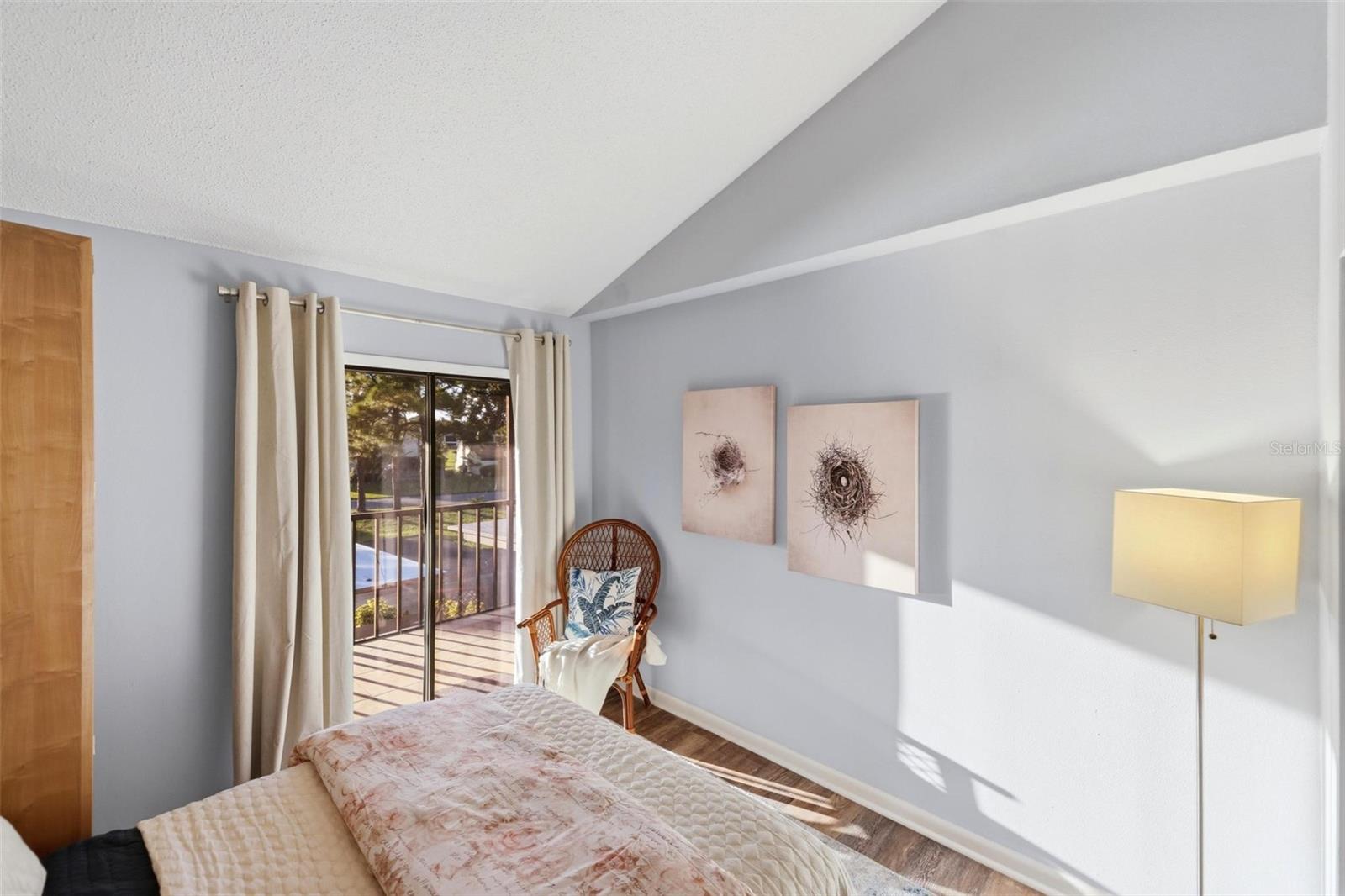 BIRD BAY V - Residential