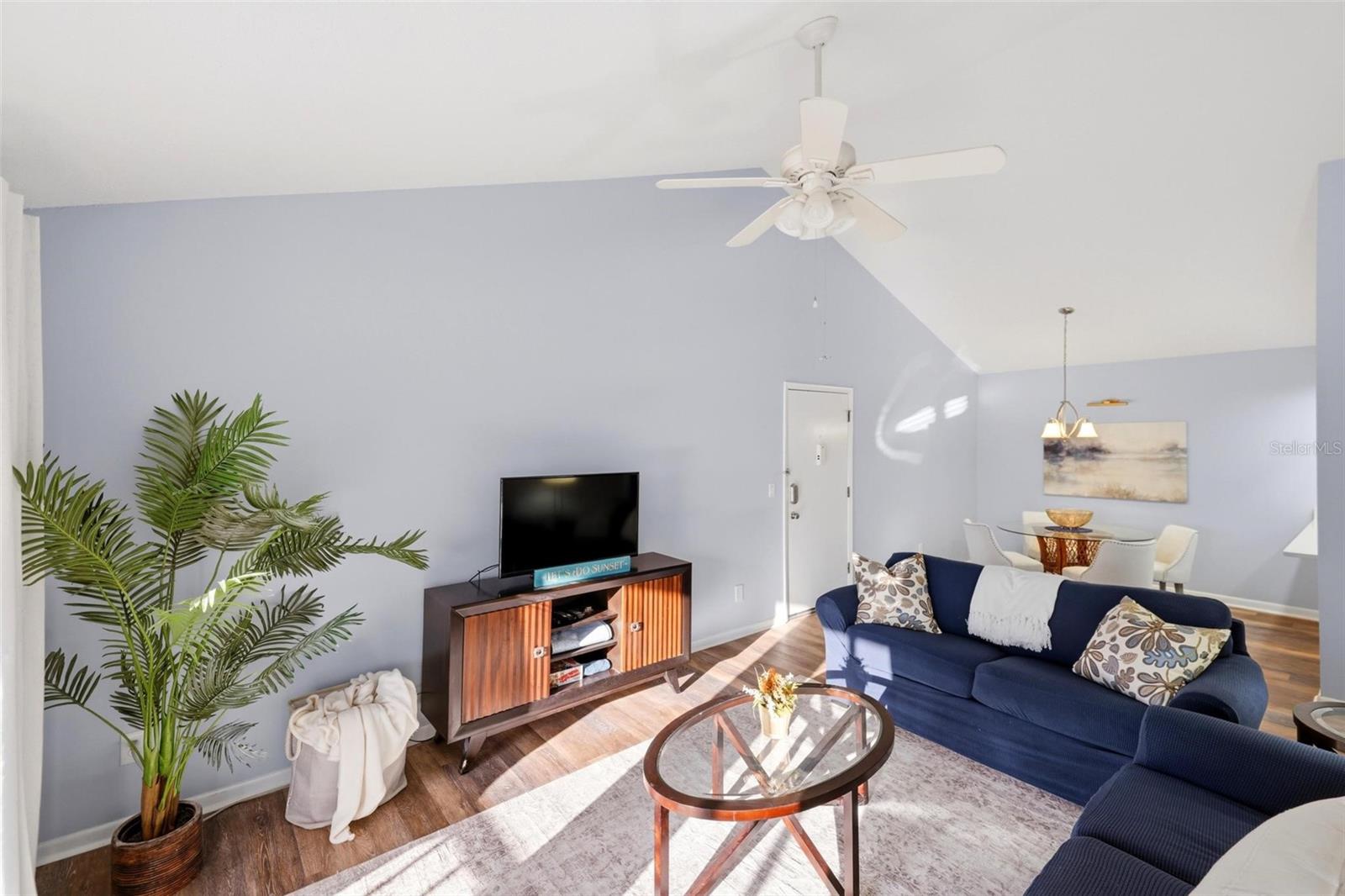 BIRD BAY V - Residential