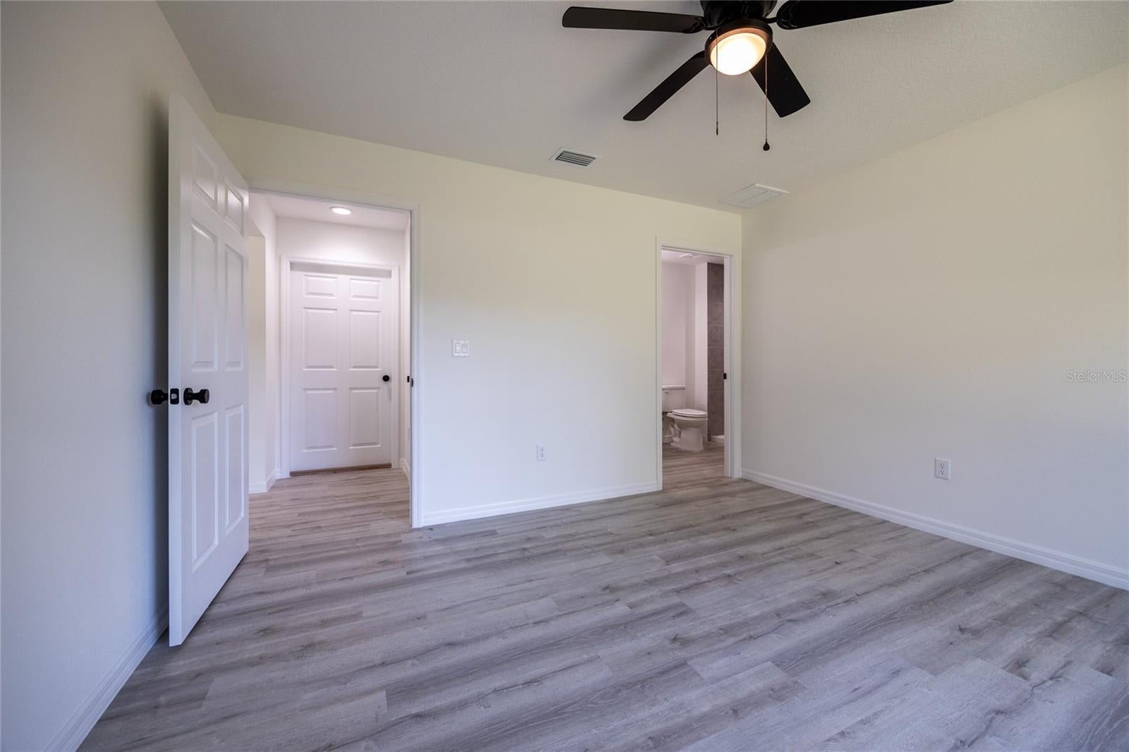 WILLISTON HYLNDS GOLF & C CLUB ESTATE - Residential