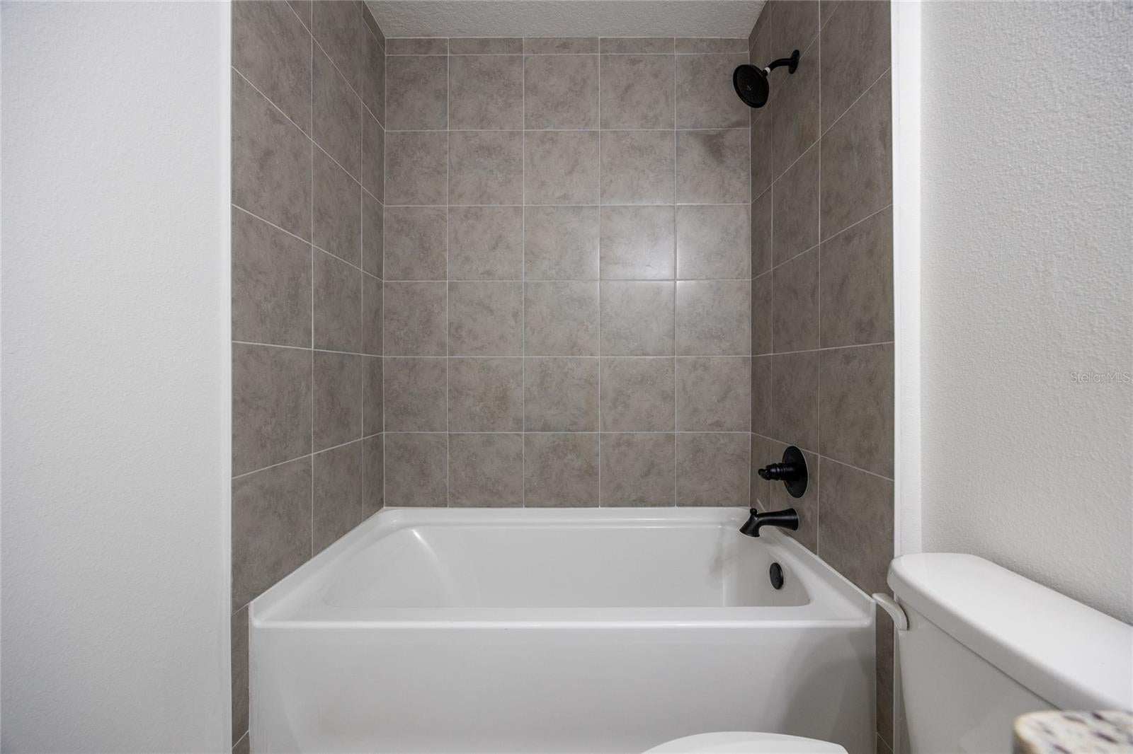WILLISTON HYLNDS GOLF & C CLUB ESTATE - Residential