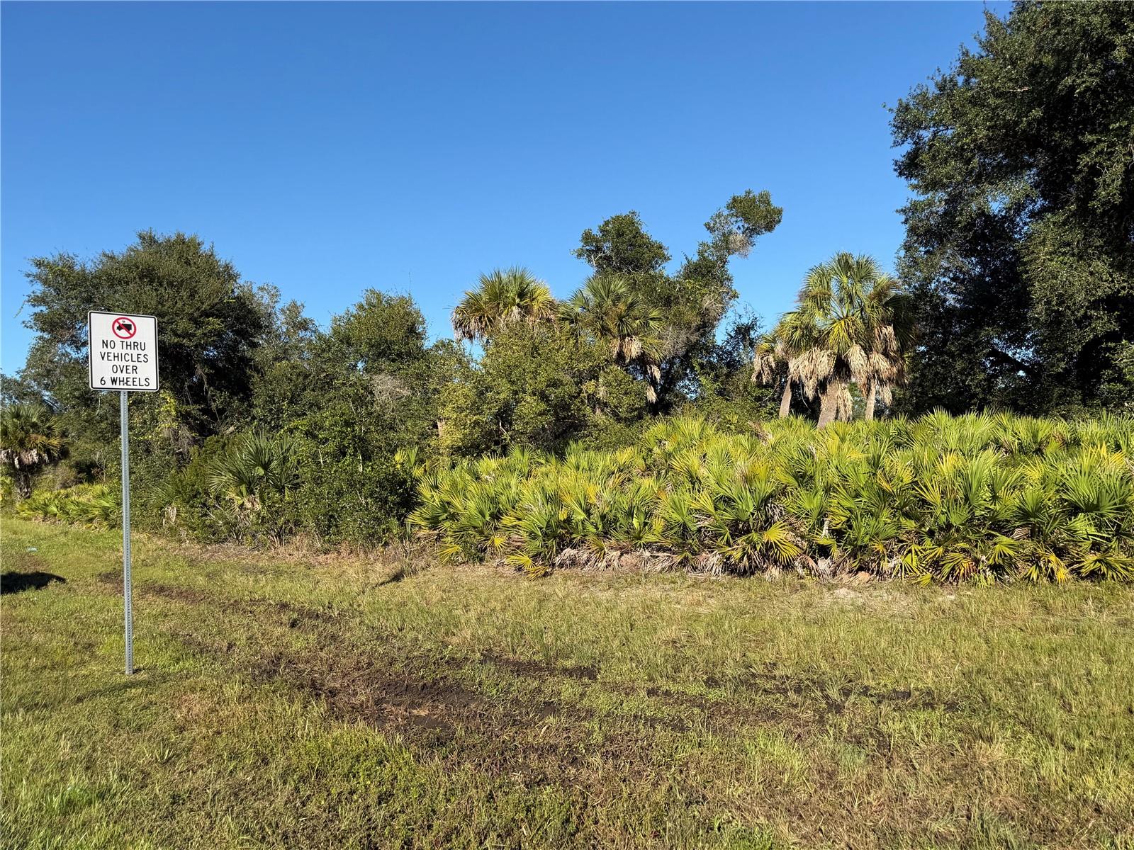 PORT CHARLOTTE SEC 061 - Land