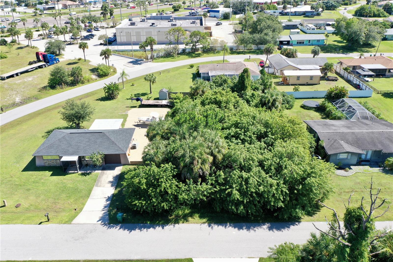 PORT CHARLOTTE SEC 005 - Land