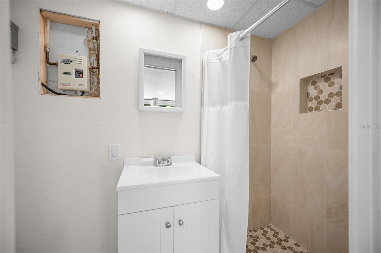 HEASLEY THOMAS E SUB - Residential
