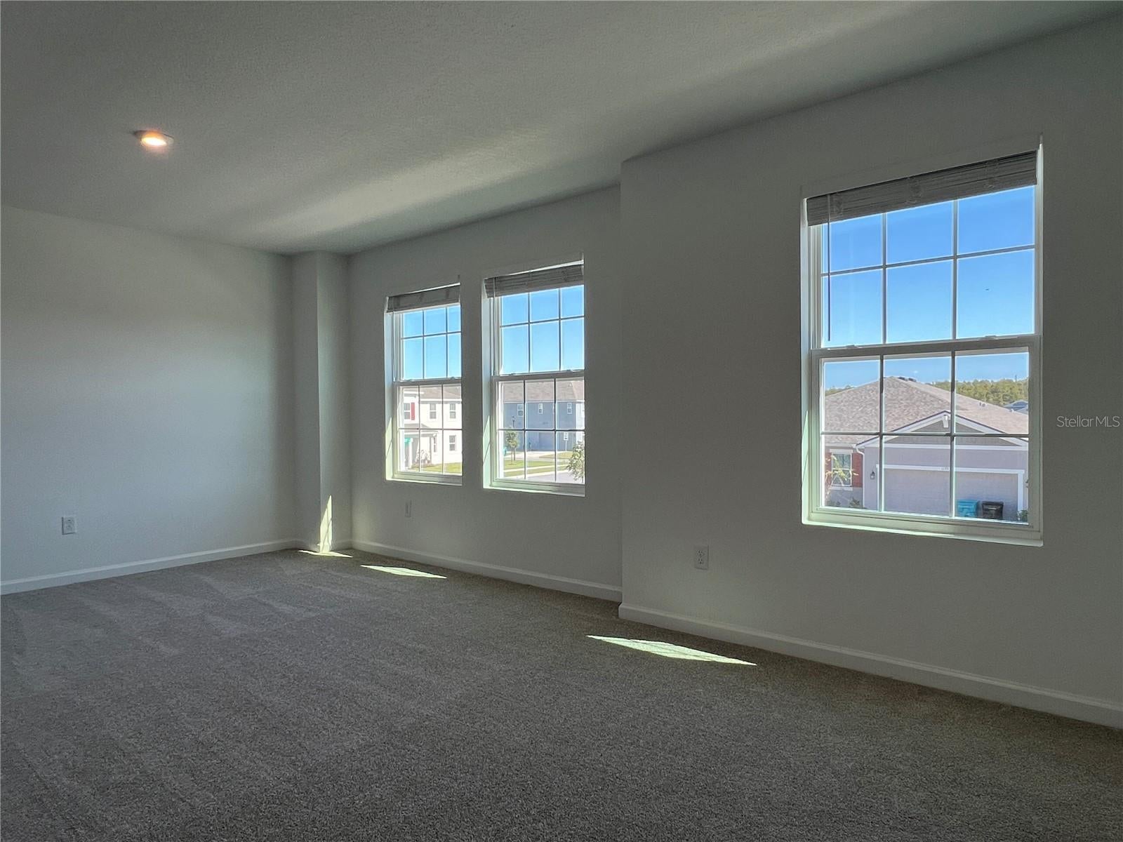 MERIDIAN PARKS - Residential