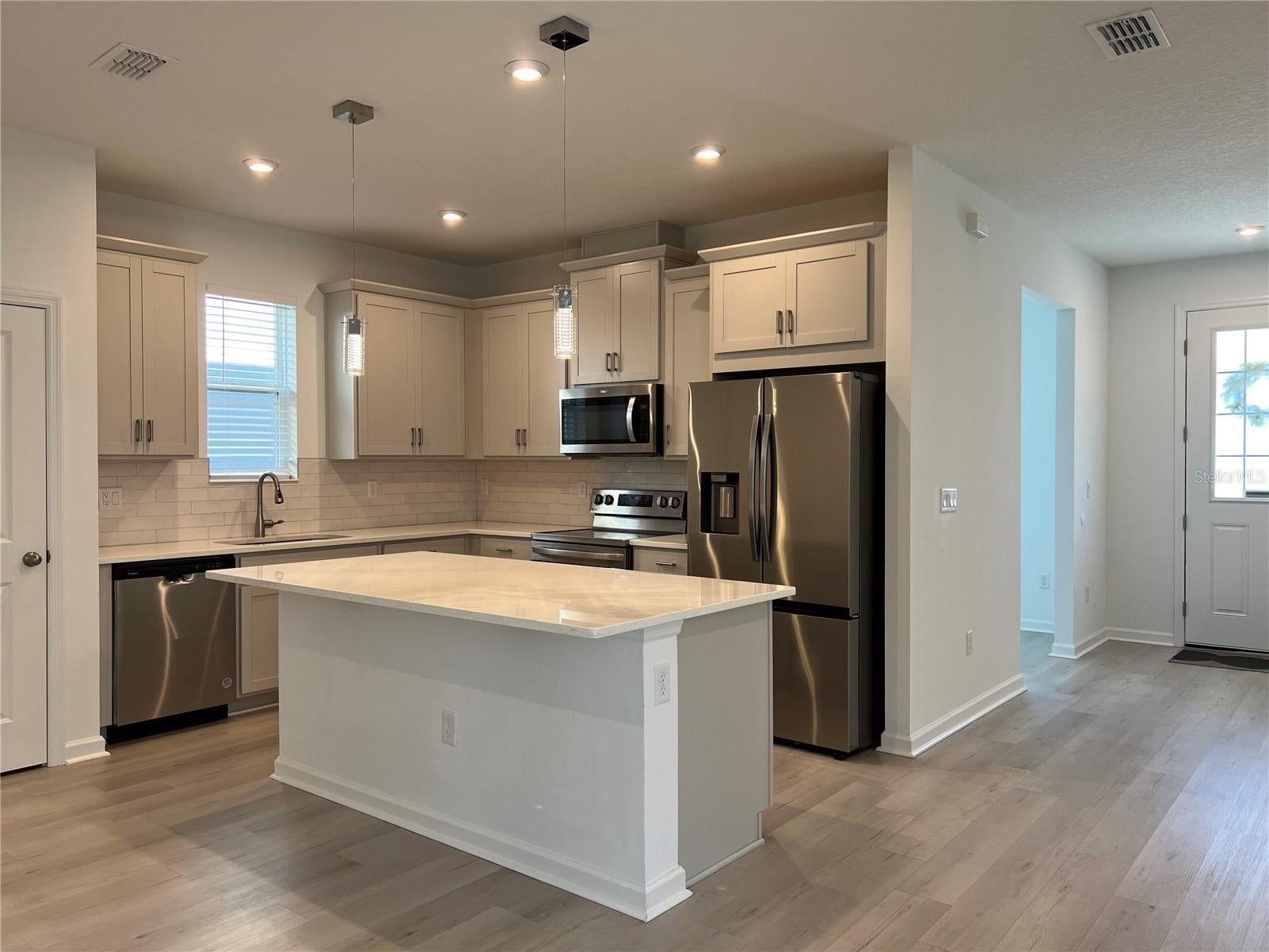 MERIDIAN PARKS - Residential