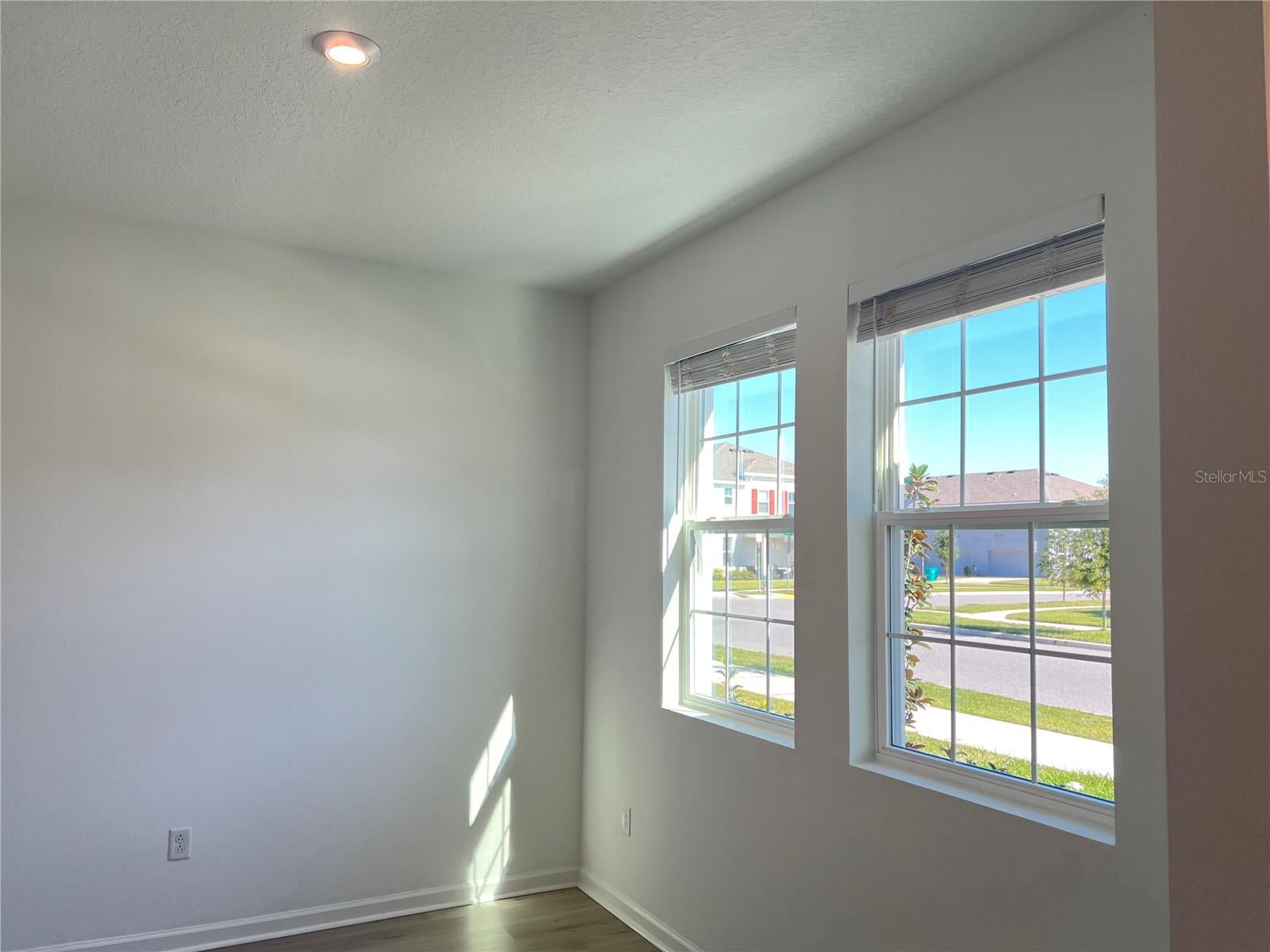 MERIDIAN PARKS - Residential