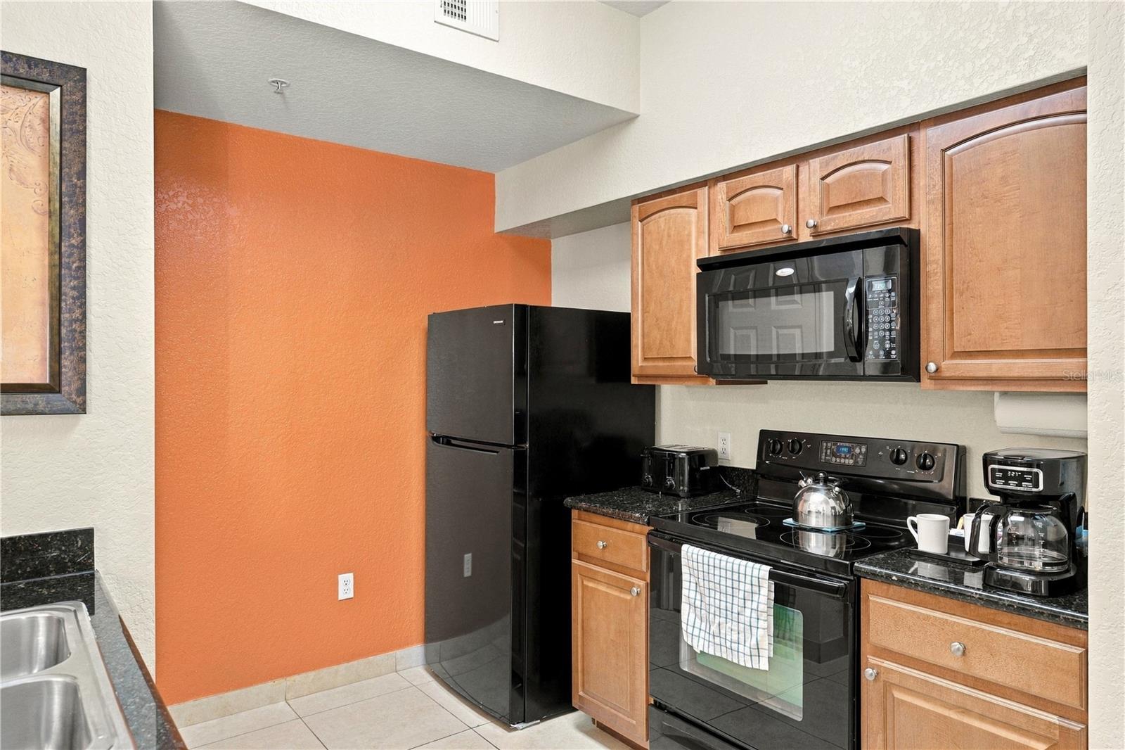 LAKE BUENA VISTA RESORT VILLAGE 4 CONDO - Residential