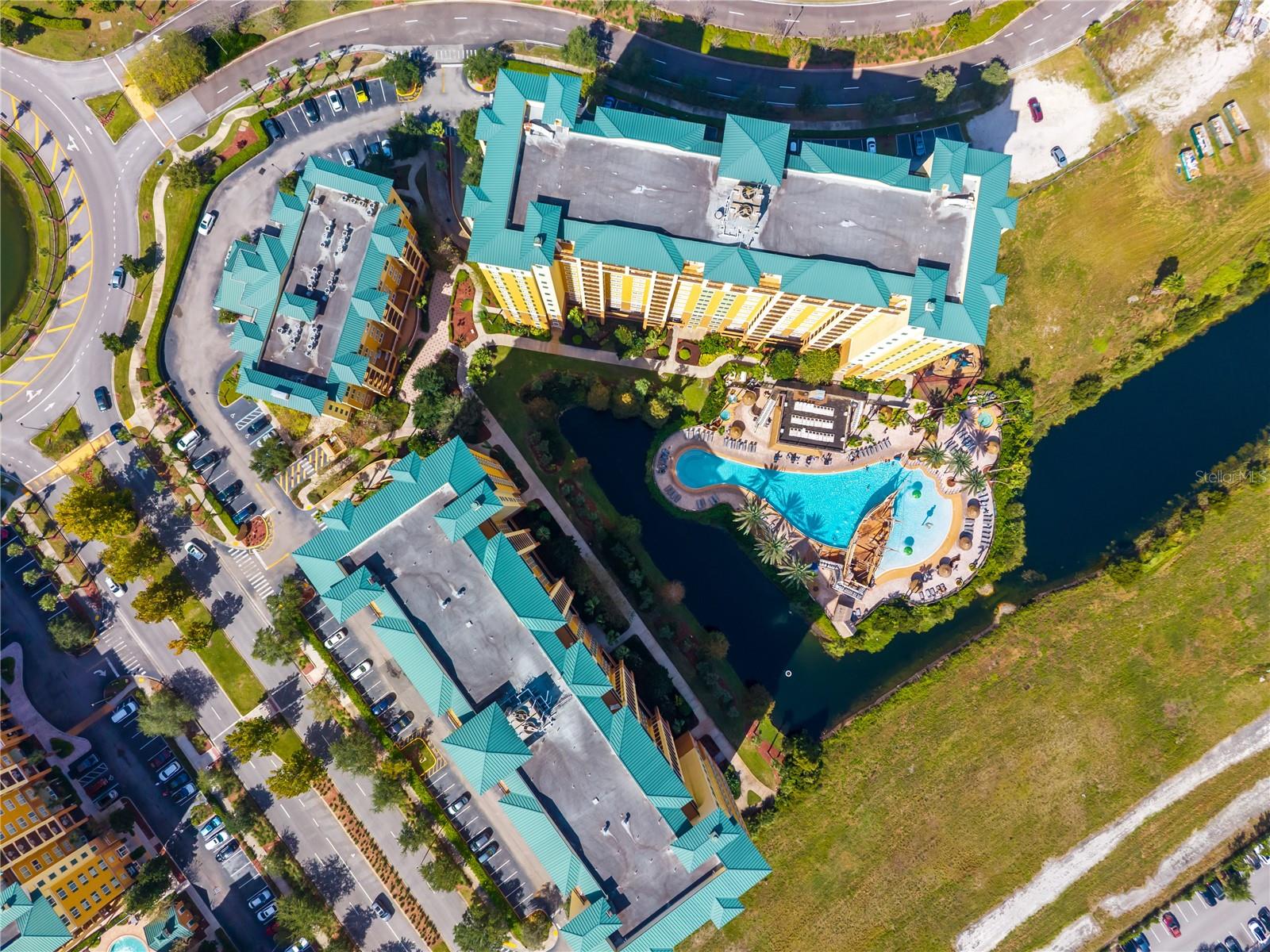 LAKE BUENA VISTA RESORT VILLAGE 4 CONDO - Residential