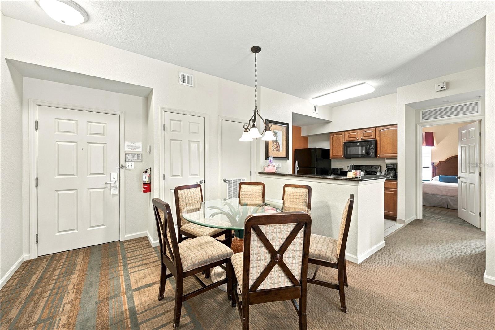 LAKE BUENA VISTA RESORT VILLAGE 4 CONDO - Residential