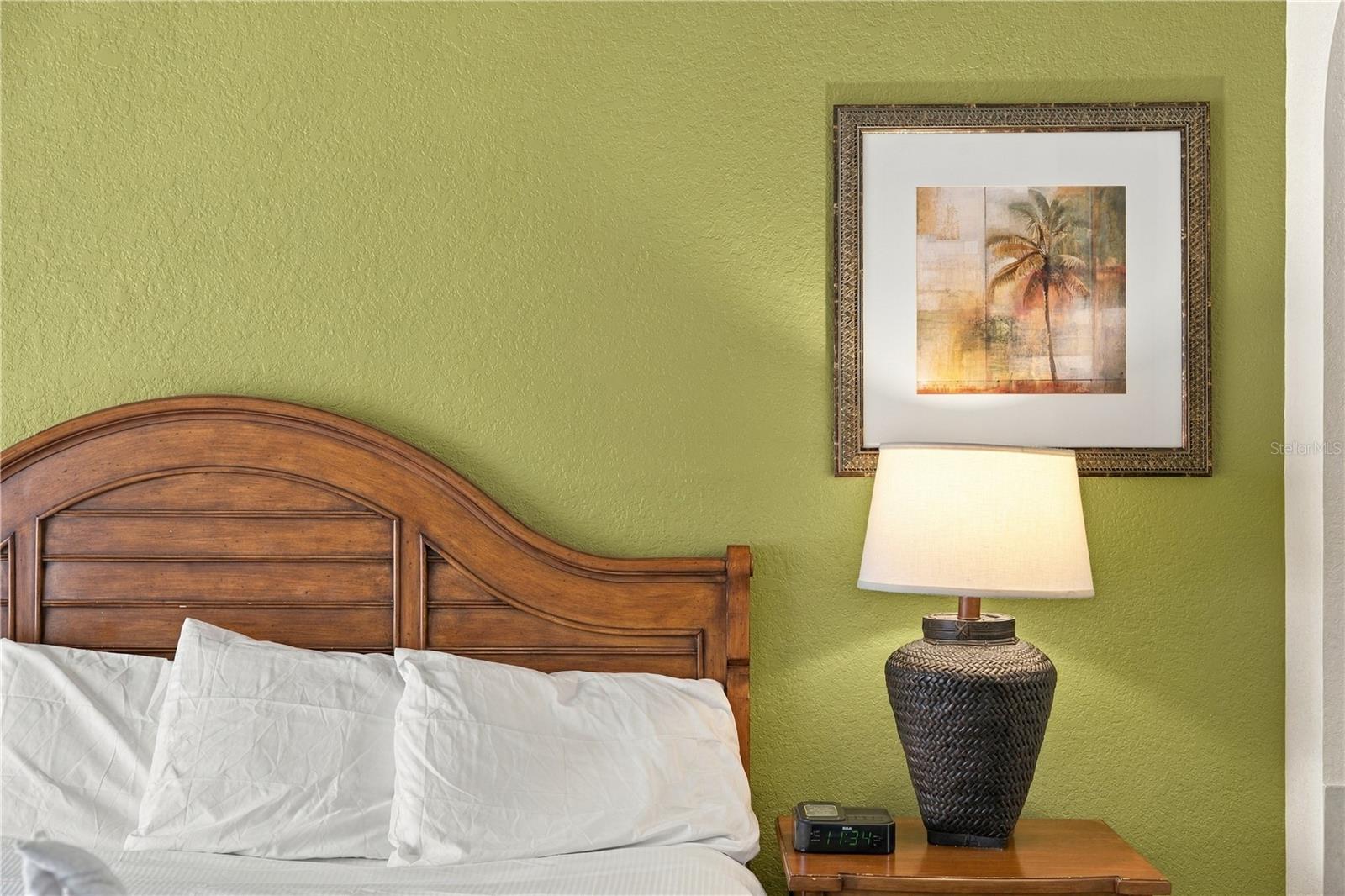LAKE BUENA VISTA RESORT VILLAGE 4 CONDO - Residential