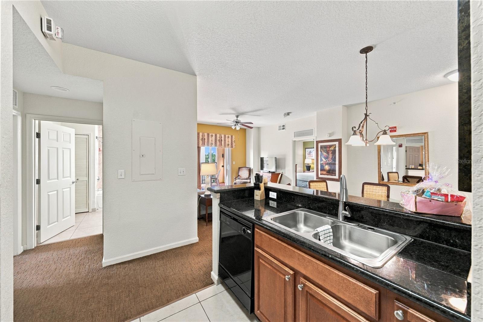 LAKE BUENA VISTA RESORT VILLAGE 4 CONDO - Residential